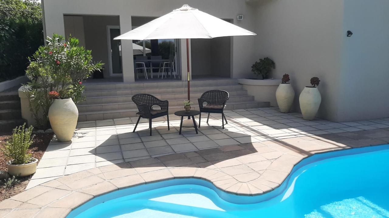Garden- Pool Flat With Solar Electricity Somerset West Exterior foto