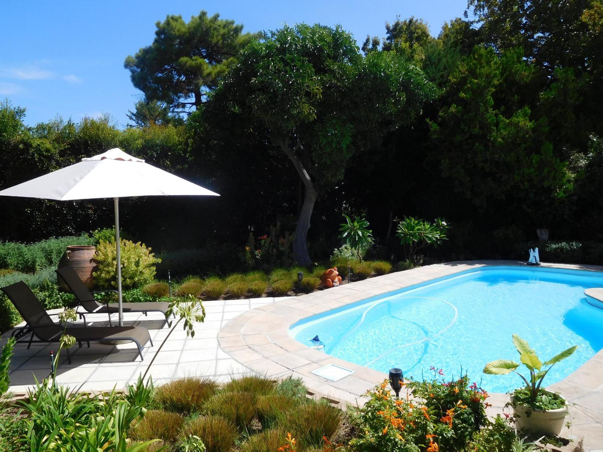 Garden- Pool Flat With Solar Electricity Somerset West Exterior foto